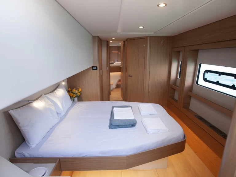 Pronájem Katamarán Bali s licencí