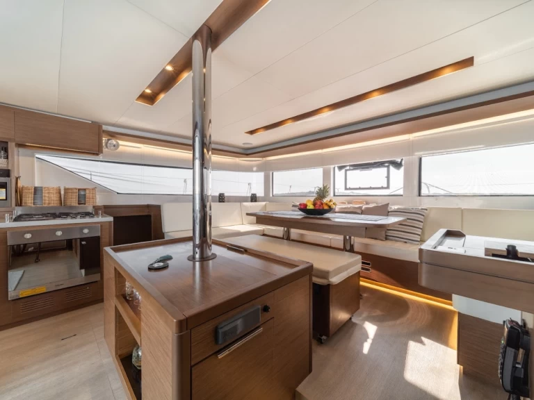 Pronájem jachty v Alimos -Lagoon Lagoon 50 na Samboatu