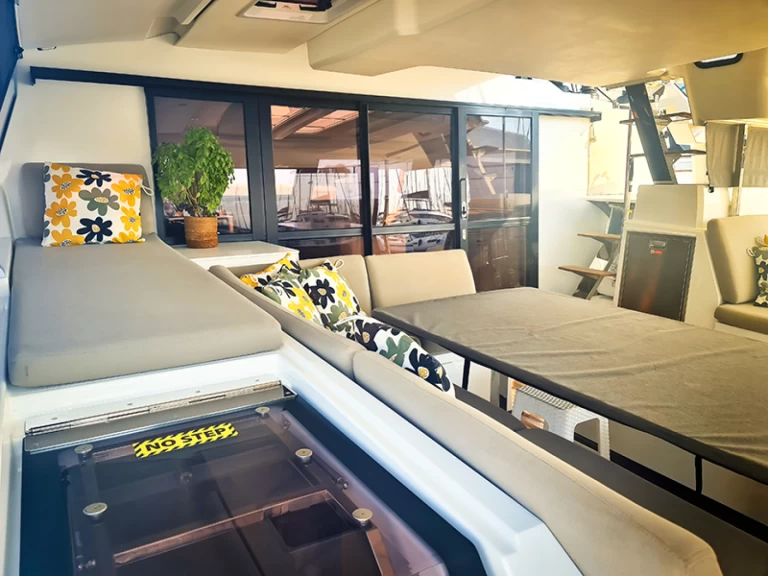 Pronajmout Katamarán se skipperem či ne Fountaine Pajot v Preveza