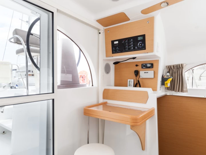 Pronajmout Katamarán se skipperem či ne Lagoon v Preveza