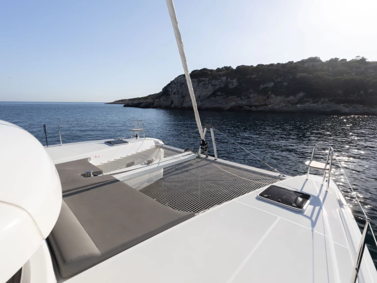 Pronájem Katamarán Lagoon s licencí