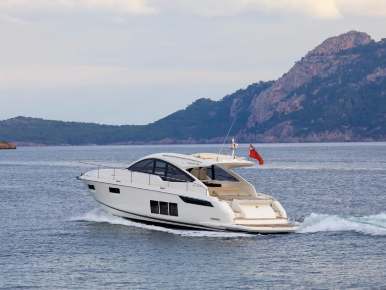 Pronájem lodi Fairline Targa 48 v Port d'Alcudia na Samboatu