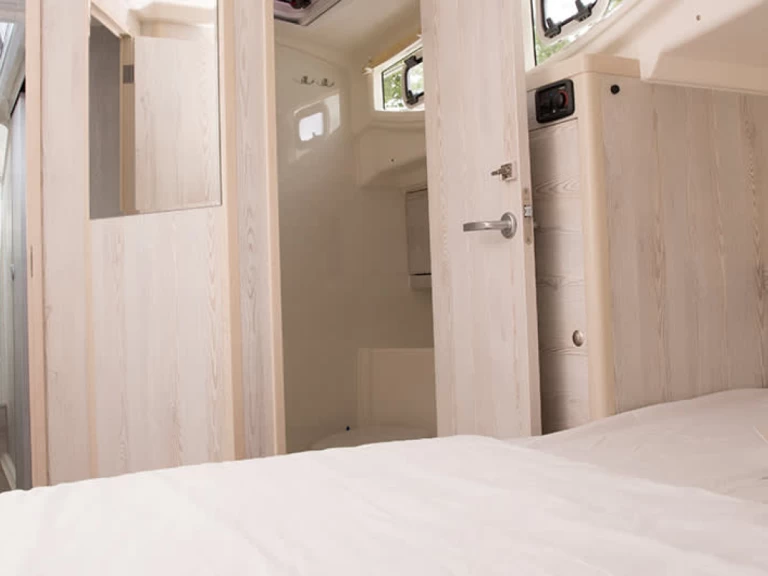 Pronajmout si Le Boat Horizon 3 v Smiths Falls