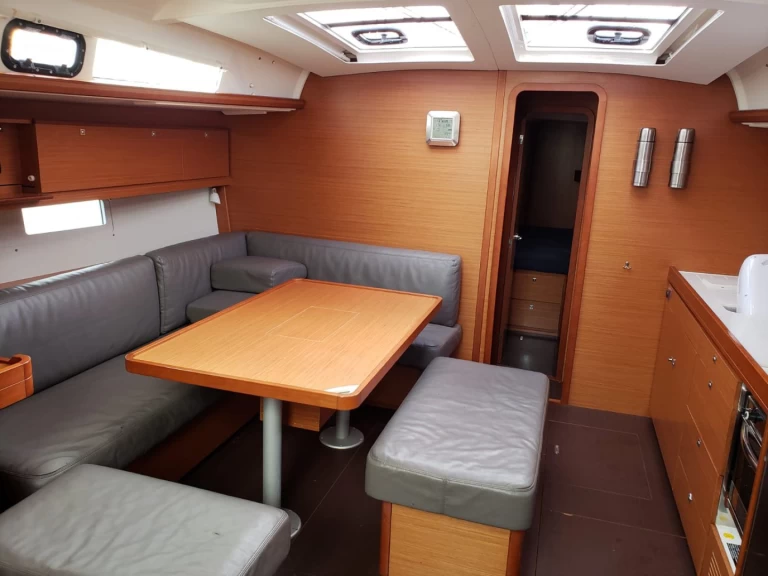 Pronájem Plachetnice Dufour s licencí