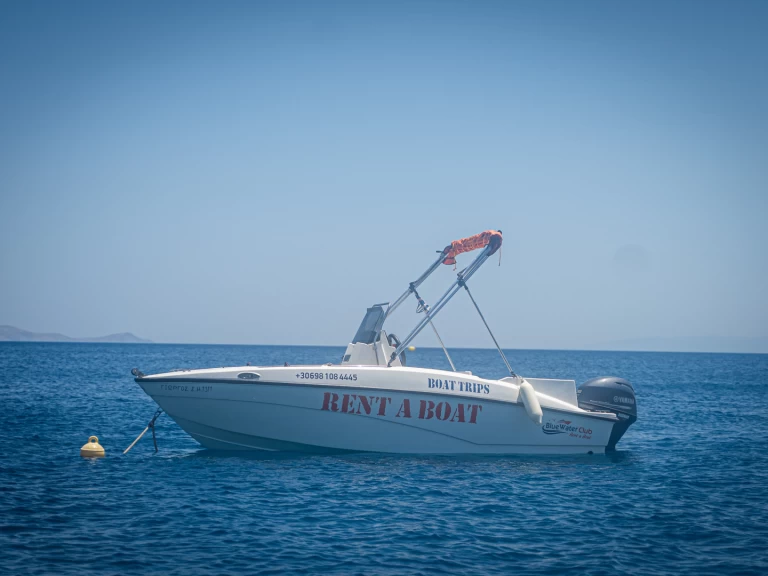 Pronájem jachty v Irákleion -Compass Compass 150 CC na Samboatu