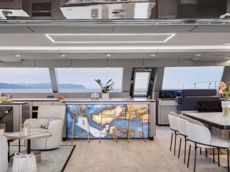 Pronájem Jachta Sunreef s licencí