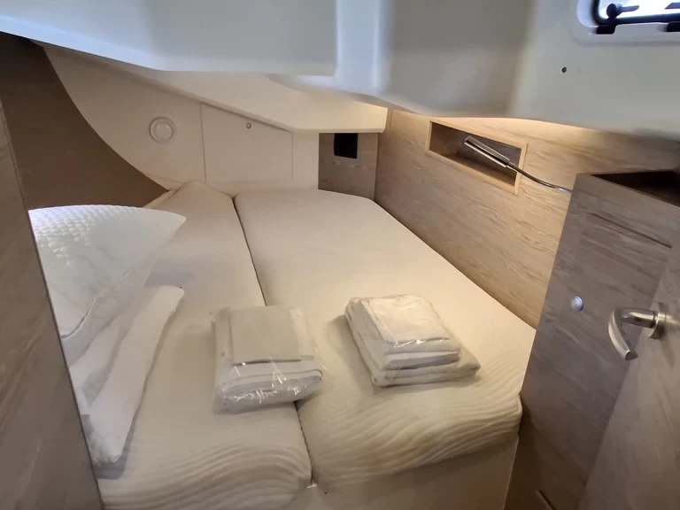 Pronájem jachty v Lefkáda -Hanse Hanse 458 na Samboatu