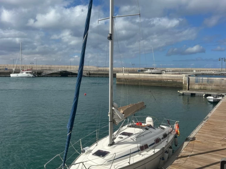 Pronájem Plachetnice Bavaria s licencí