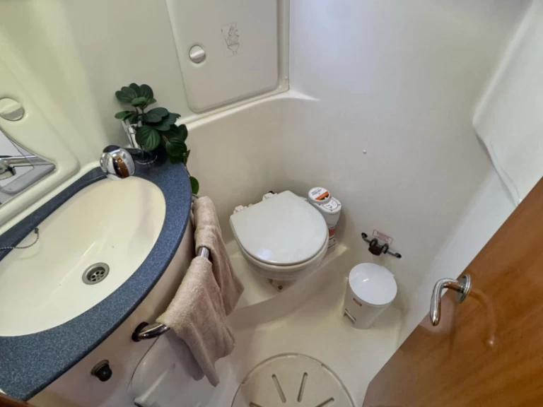 Bavaria Bavaria 30 Cruiser jednotlivci a charterové společnosti v Puerto deportivo Marina Rubicon