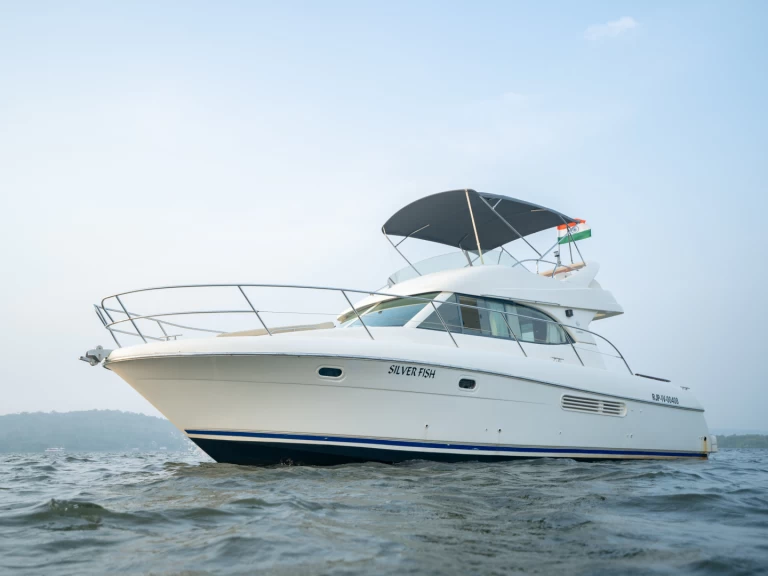 Pronájem Motorová loď v Panaji -Prestige Prestige 36