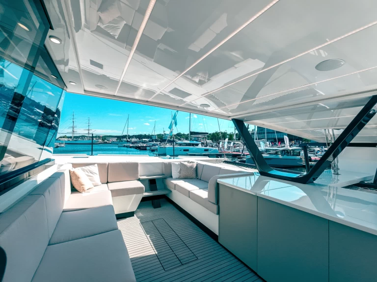 Pronajmout Katamarán se skipperem či ne Wave Catamarans v Paradise Island