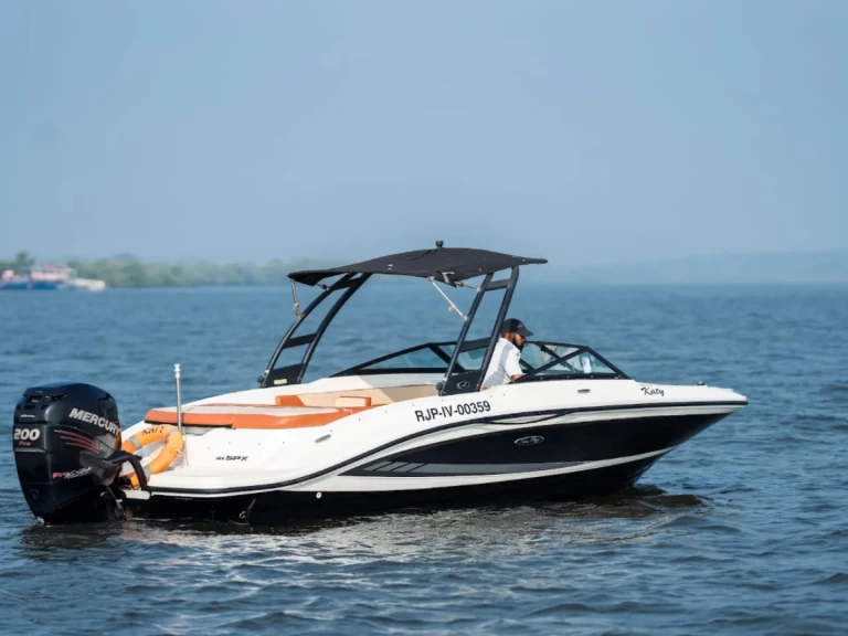 Pronájem jachty v Panaji -Sea Ray Sea Ray SPX 210 na Samboatu