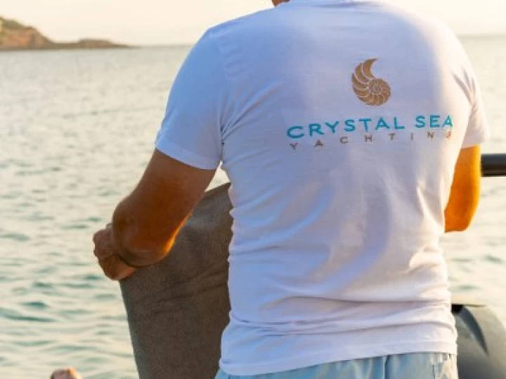 Pronájem Motorová loď Axopar s licencí