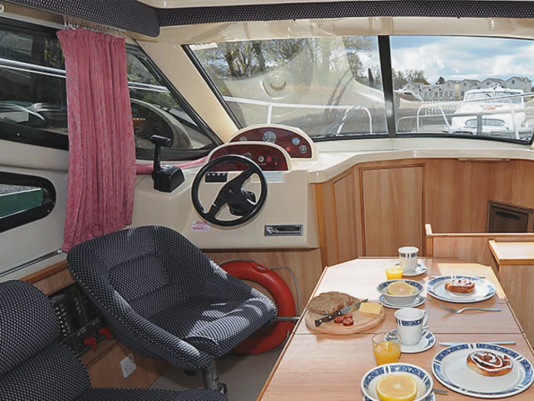 Pronájem lodi Le Boat Consul v Benson na Samboatu