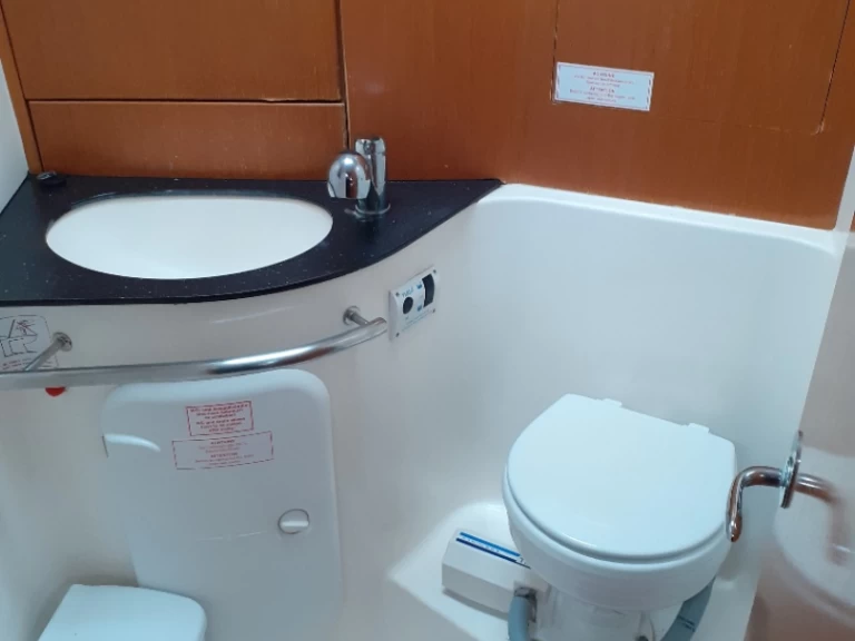 Pronájem jachty v Lefkáda -Bavaria Bavaria 43 Cruiser na Samboatu