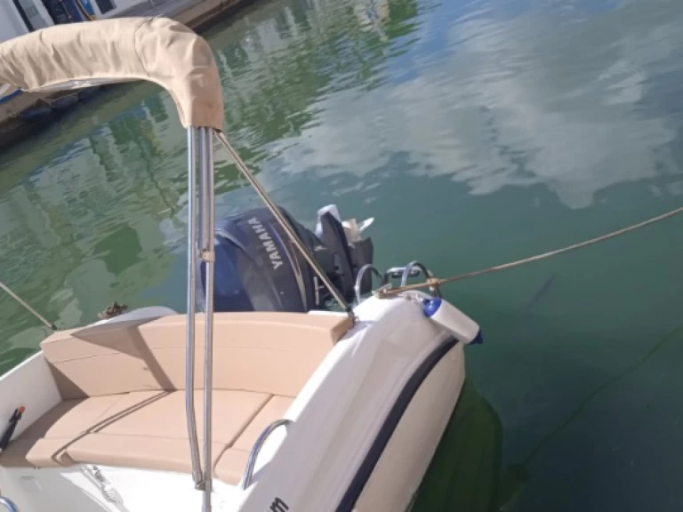 Pronájem jachty v Ciutadella de Menorca -polyeste yacht Marion 630 cabine na Samboatu