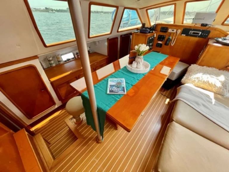 Pronájem lodi Simonis QUEST v Newport na Samboatu