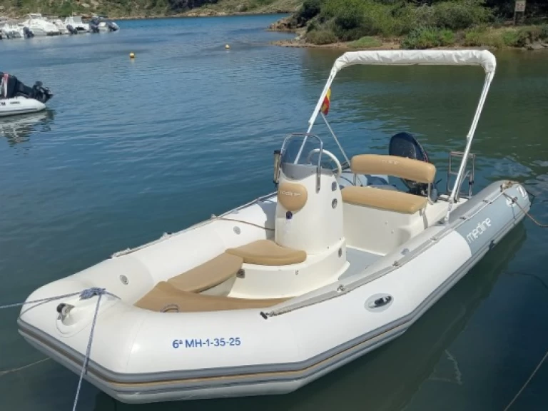 Pronájem lodi Port d'Addaia (City) lákavé ceny Medline 500