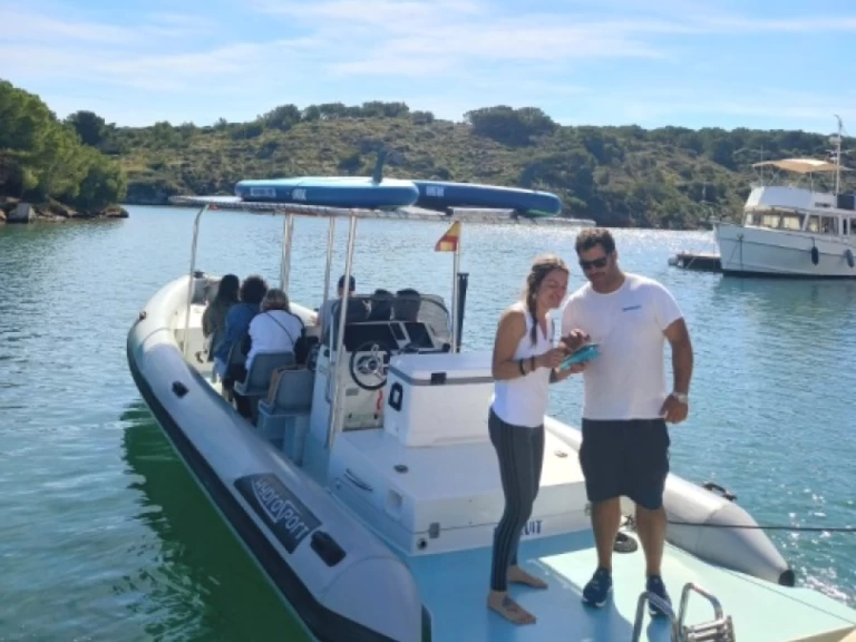Pronájem lodi Hydrosport Rib 909 vfi v Port d'Addaia (City) na Samboatu