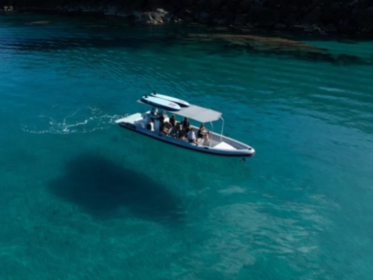 Pronajmout Polotuhá loď se skipperem či ne Hydrosport v Port d'Addaia (City)