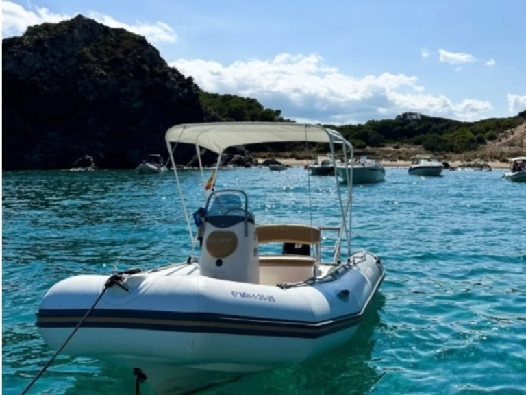 Pronájem lodi Port d'Addaia (City) lákavé ceny Medline 500