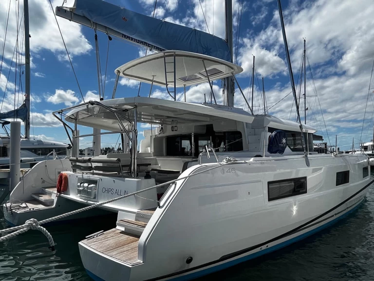 Pronájem Katamarán Lagoon s licencí