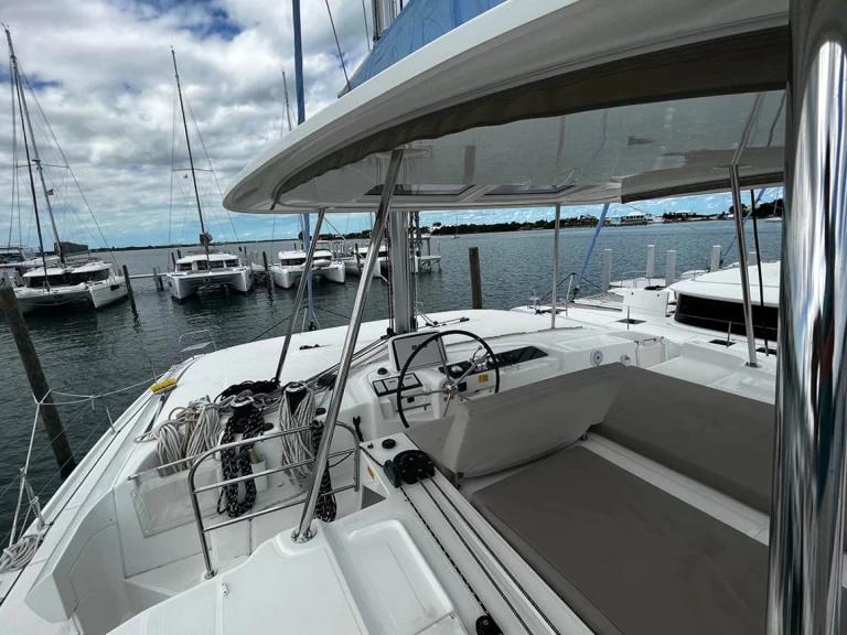 Pronajmout si Lagoon Lagoon 46 v Road Town