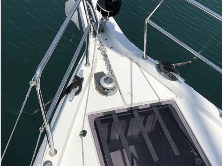 Pronájem Plachetnice Jeanneau s licencí