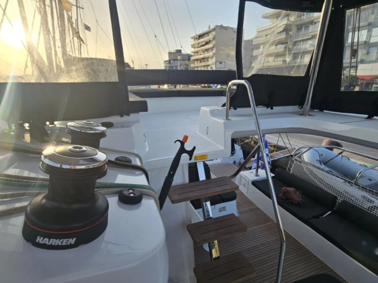 Pronájem lodi Lagoon Lagoon 43 v Volos na Samboatu