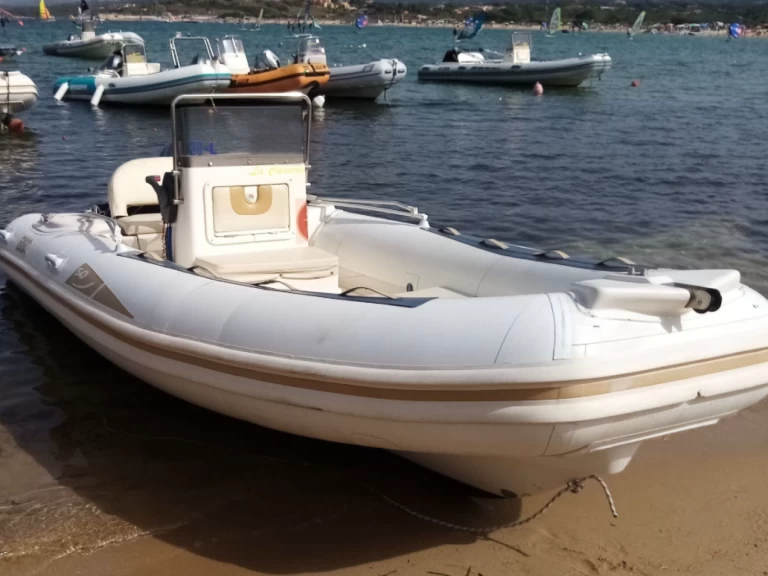 Pronájem lodi Palau lákavé ceny BSC 50