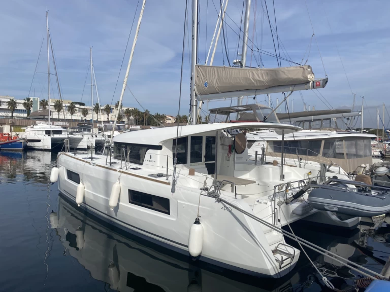 Pronájem Katamarán v Hyeres -Lagoon Lagoon 40