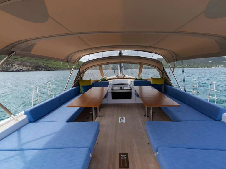 Pronájem Jachta v Antigua a Barbuda  -SWAN OPTIMIST