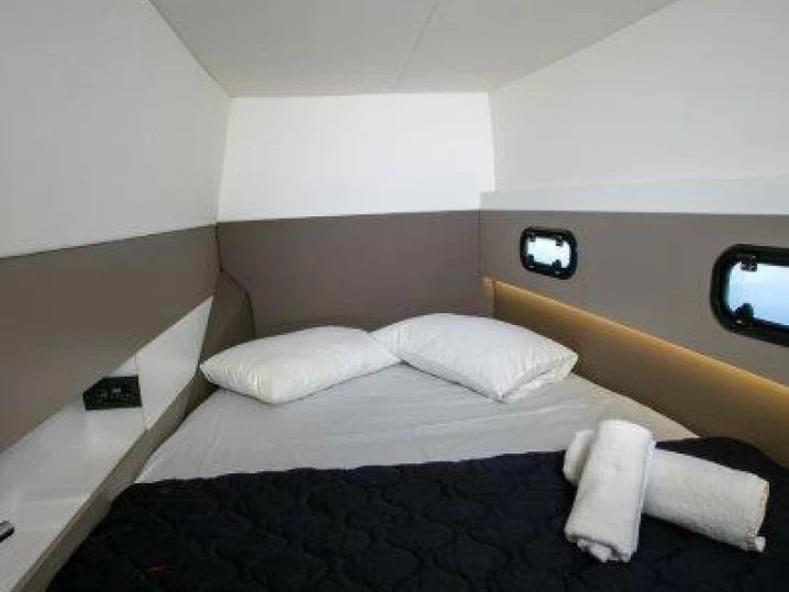 Pronajmout Katamarán se skipperem či ne Bali v Piso Livadi