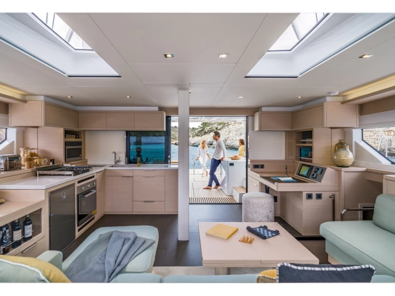 Pronájem lodi Fethiye lákavé ceny Lagoon 55