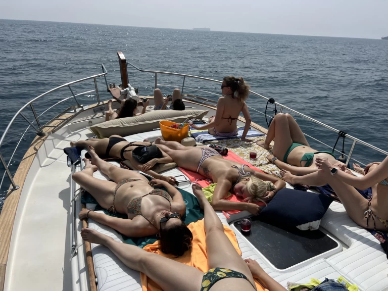 Pronájem Motorová loď Menorquin s licencí