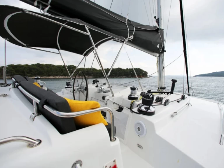 Pronájem lodi San Pedro del Pinatar lákavé ceny Lagoon 440