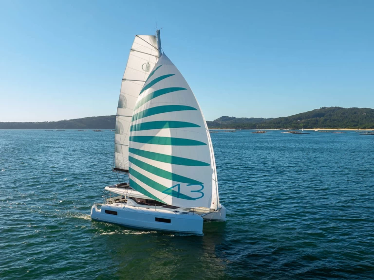 Pronájem lodi Bonifacio lákavé ceny LAGOON 43 | 2025