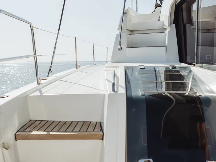 Pronájem Katamarán Bali s licencí