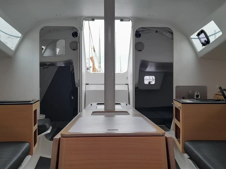 Pronajmout Plachetnice se skipperem či ne Pogo Structures v Port de Fort-de-France