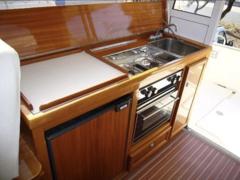 Pronájem Motorová loď v Larmor-Plage -ACM 31 élite 