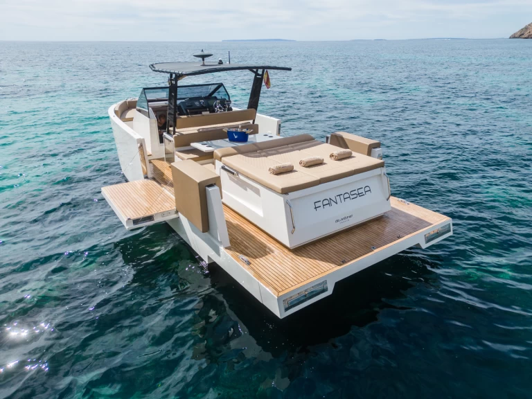 Pronájem lodi Sant Antoni de Portmany lákavé ceny D33