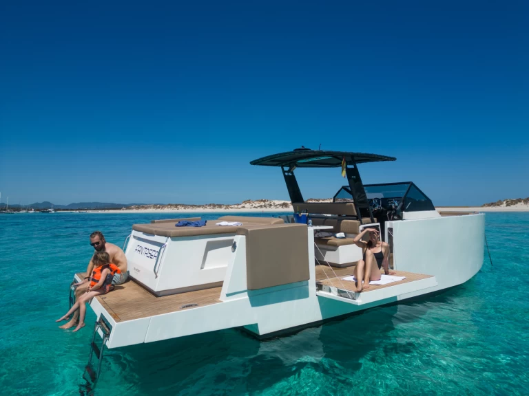 Pronájem Motorová loď v Sant Antoni de Portmany -De Antonio  D33