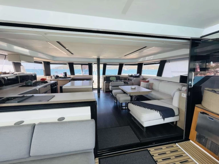 Pronajmout si Fountaine Pajot TRU NORTH v Britské Panenské ostrovy