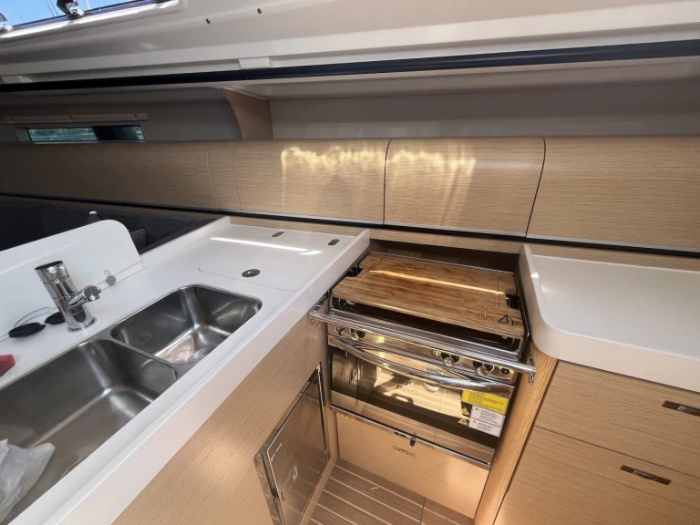 Pronájem lodi Punat lákavé ceny Dehler 38