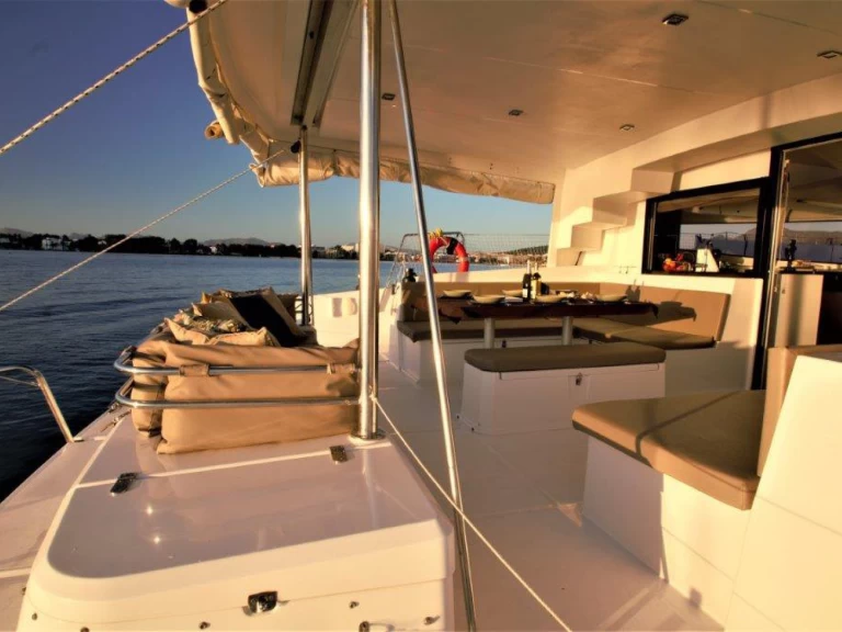 Pronájem Katamarán v Coconut Grove -Bali Bali 4.5