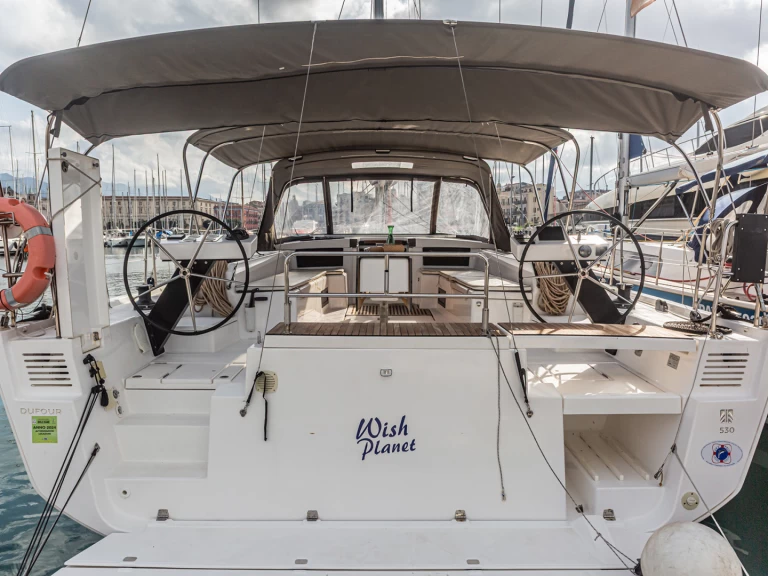 Pronájem lodi Dufour Dufour 530 v Palermo na Samboatu