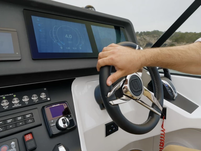 Pronájem lodi Sterk Yachts 31RC v Port de Pollenca na Samboatu