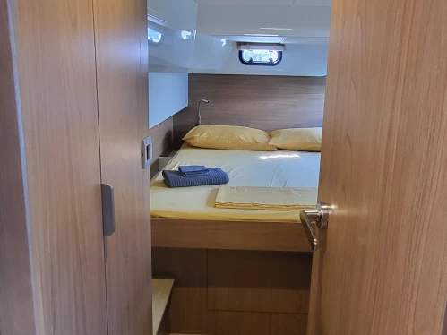 Pronájem lodi Procida lákavé ceny Bali Catsmart