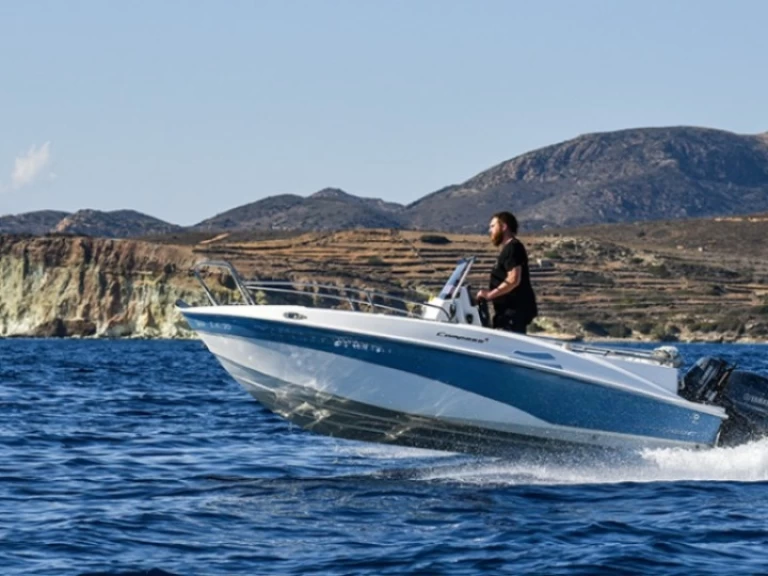 Pronajmout si Compass Compass 150 CC v Agía Kiriakí