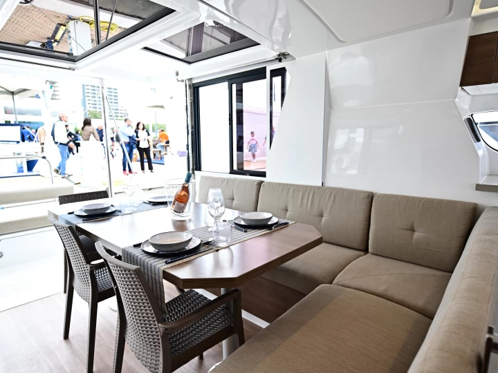 Pronajmout Katamarán se skipperem či ne Bali v Furnari